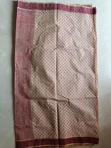 used Saree,light coloured,without blouse