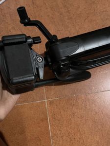 DIGITEK Tripod