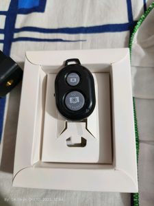Bluetooth Remote & Tripod Mobile Holder Combo