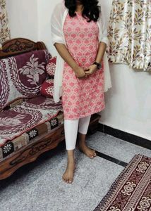 Pink Printed Kurta.(only kurta)