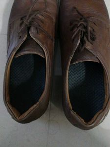 Brown Leather Formal Shoes