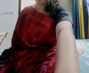 red pink. shaded chinnon crepe saree