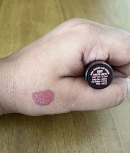 Colorbar Kiss Proof Liquid Lipstick: Haute Latte