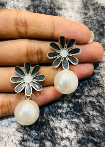 Flower Pearl Drop Earrings