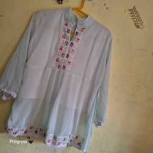 Elegant Embroidered Kurta Top
