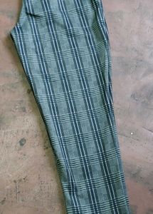 Pleated Slim Fit Trousers