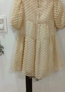 Trendy Zara Popcorn Pattern Dress