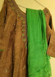 Elegant Brown and green punjabi suit 😍
