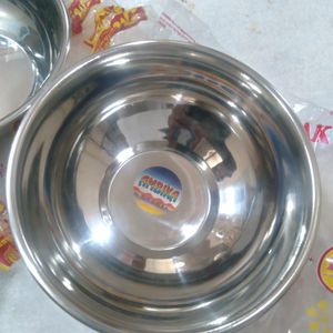 2 Stainless Steel Bowl With Tray