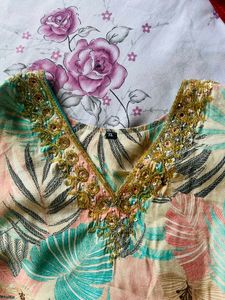 Floral Print Kurti  Set with Embellished Neckline