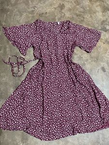 Floral Print Tie Waist Dress