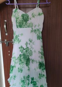 Sleeveless Floral Dress