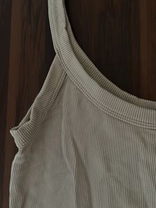 Stradivarius Beige Crop Top