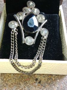 Vintage Broach