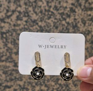 Black Rose Drop Earrings