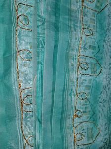 i am selling brand new saree