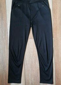 Essential Cropped Active Pants