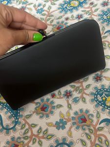 Black Clutch 👛