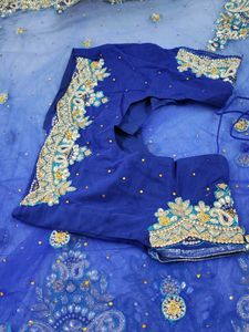 Elegant Blue Saree With Stiched  Blouse