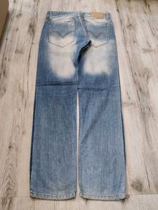 Ma1817 Levi&#39;s jeans waist 30