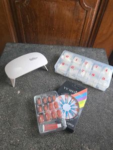 COMBO OF 4 Nail Kit with UV Lamp