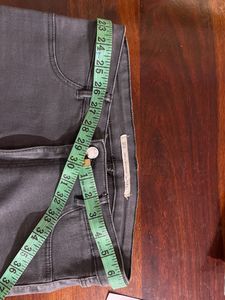 🔻Zara High Waist Jeans