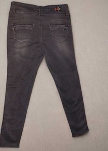 Black Jeans