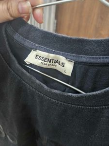 Essentials Fear of God Men&#39;s T-Shirt