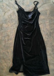 Luxe Velvet Bodycon Dress with slit