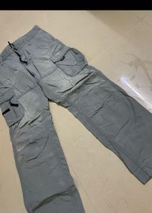 Trendy Grey Cargo 🔥