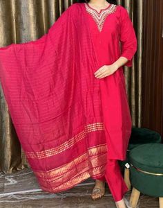 Premium Fuschia Handwork Suit set