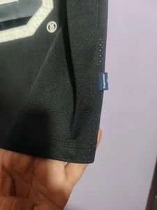 Fingerhawk black and white Fingercrox jersey