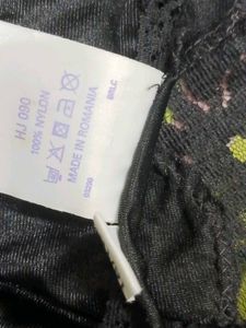 1300)Black Lace Teddy