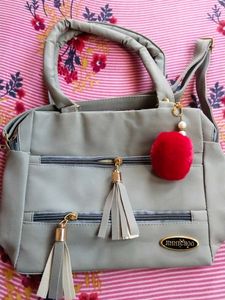 Ladies Fashionable Hand Bag