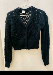 Urbanic Sweater ❤️