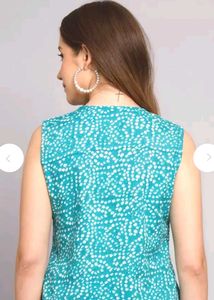 Abstract Printed V-Neck Sleevless Regular Top