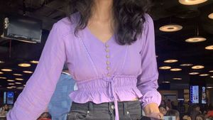 Cute Lavender Crop Top