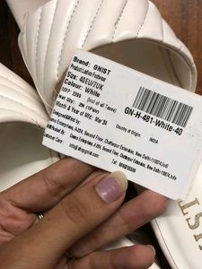 GNIST White Block Heels