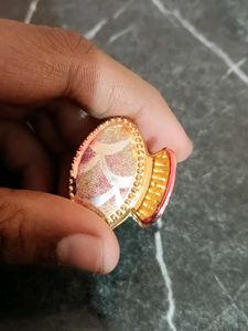 Pond&#39;s Dreamflower Talcum Powder