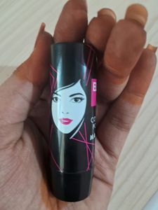 Red Elle 18 Lipstick 💄