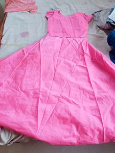 beautiful Pink Gown😍