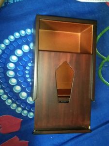 Wooden Tissue Holder