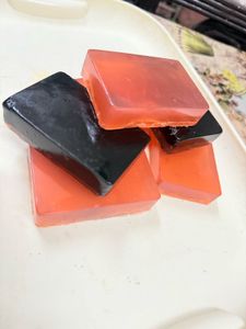1% Kojic Acid And 2% Niacinamide Soap (homemade)1