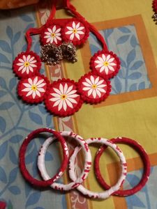 HomeMade Jewlarry RedChoker ,Jhumka Set, Bangels 4