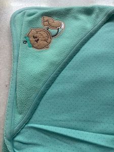 Soft Hooded Baby Towel - Cute Bear Design