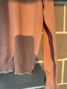 Elegant Pink Knit Sweater