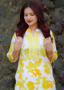 Madarwa Floral Print Kurta