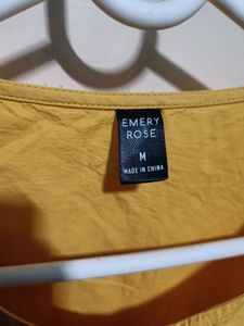 EMERY ROSE Bright Yellow Button-Down Blouse