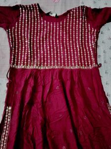 Maroon Embroidered Kurta💗