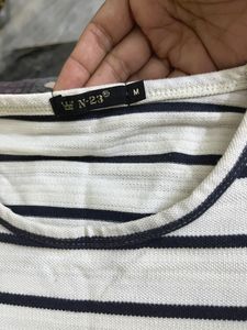 White And Black Strip T-shirt Unisex